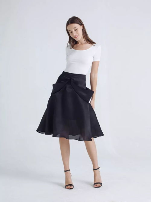 來(lái)自服裝匠人的執(zhí)著 wanglinan