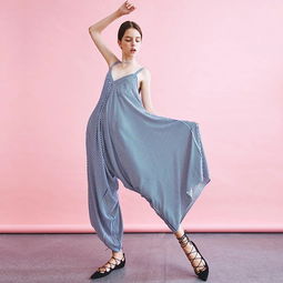 淘寶獨(dú)立設(shè)計(jì)師服裝店鋪與化妝品銷售推薦